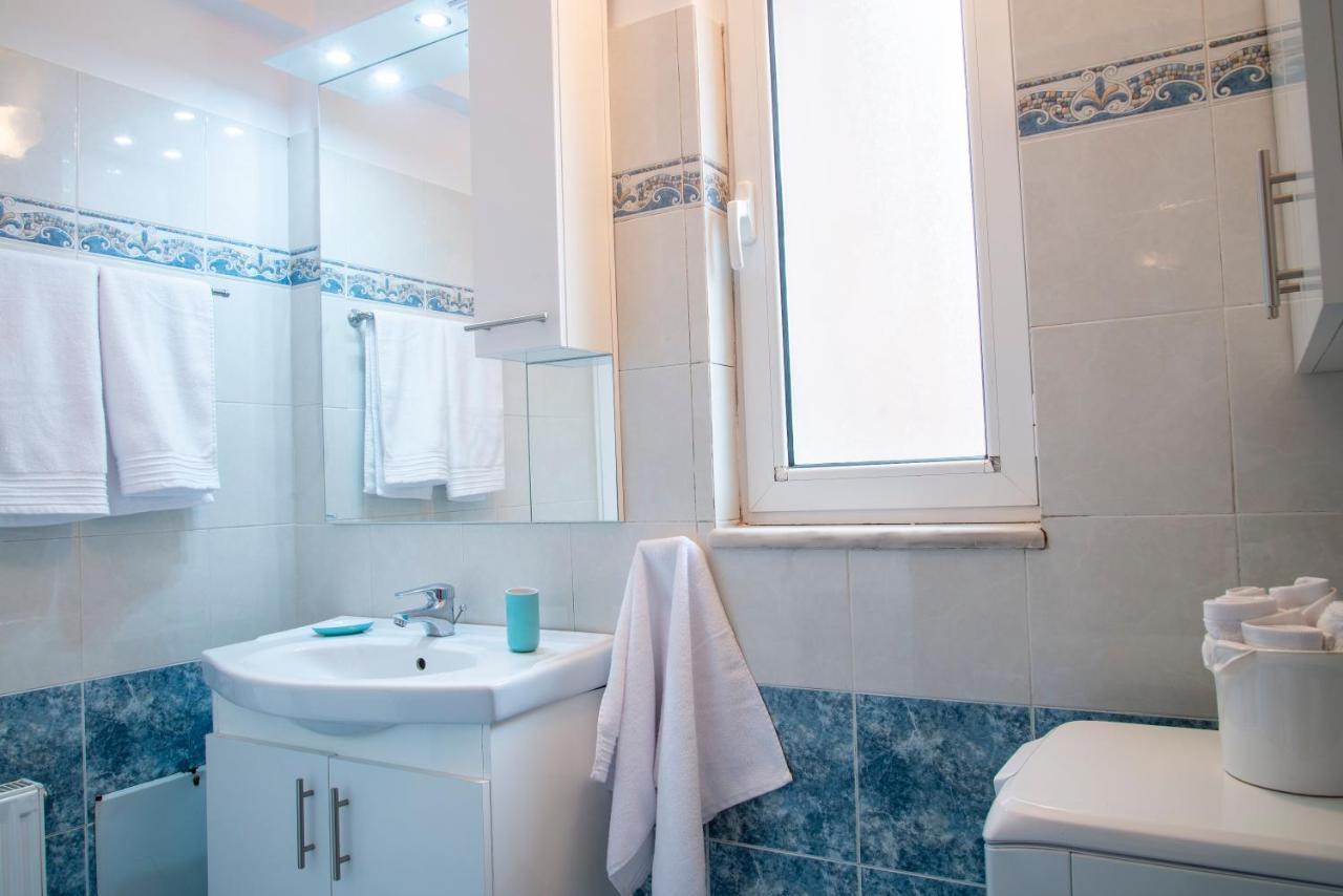Cozy Beach Home Near Pristine Sea w/ Free Netflix Néa Mákri Zewnętrze zdjęcie
